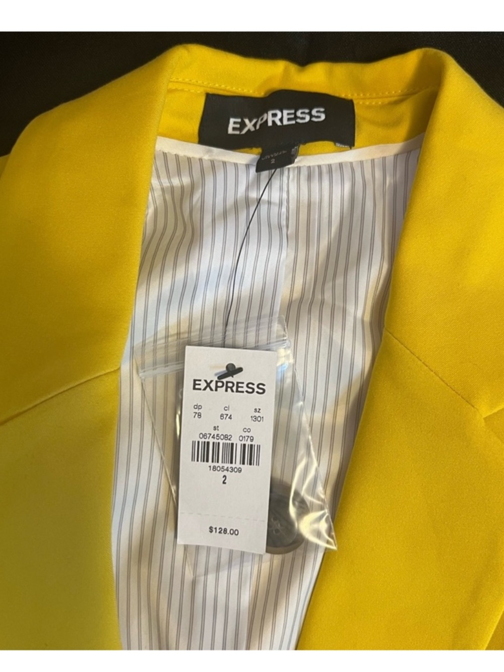 EXPRESS Bright Yellow Single-Button Women's Blazer - Picture 3 of 3